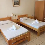 Paradisos Kastellorizou Διαμέρισμα Μεγίστη