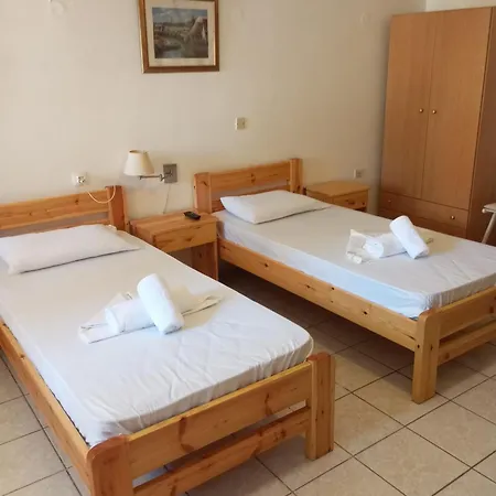 Paradisos Kastellorizou Apartament Meyísti