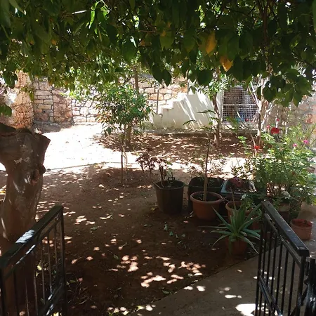 Paradisos Kastellorizou Apartament
