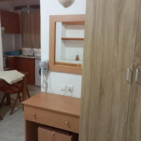 Paradisos Kastellorizou Apartament *